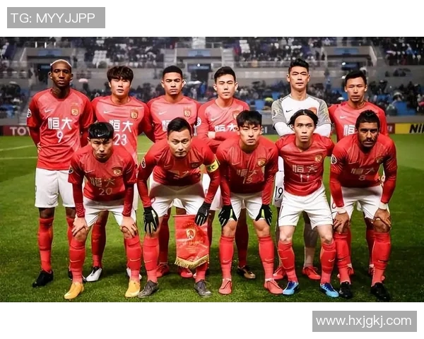 广州恒大淘宝与拜仁慕尼黑的巅峰对决展现足球魅力与激情碰撞